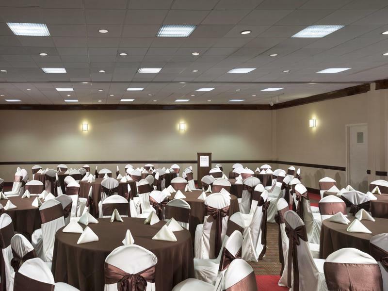 Best Western Plus Kansas City Sports Complex Hotel Exterior foto