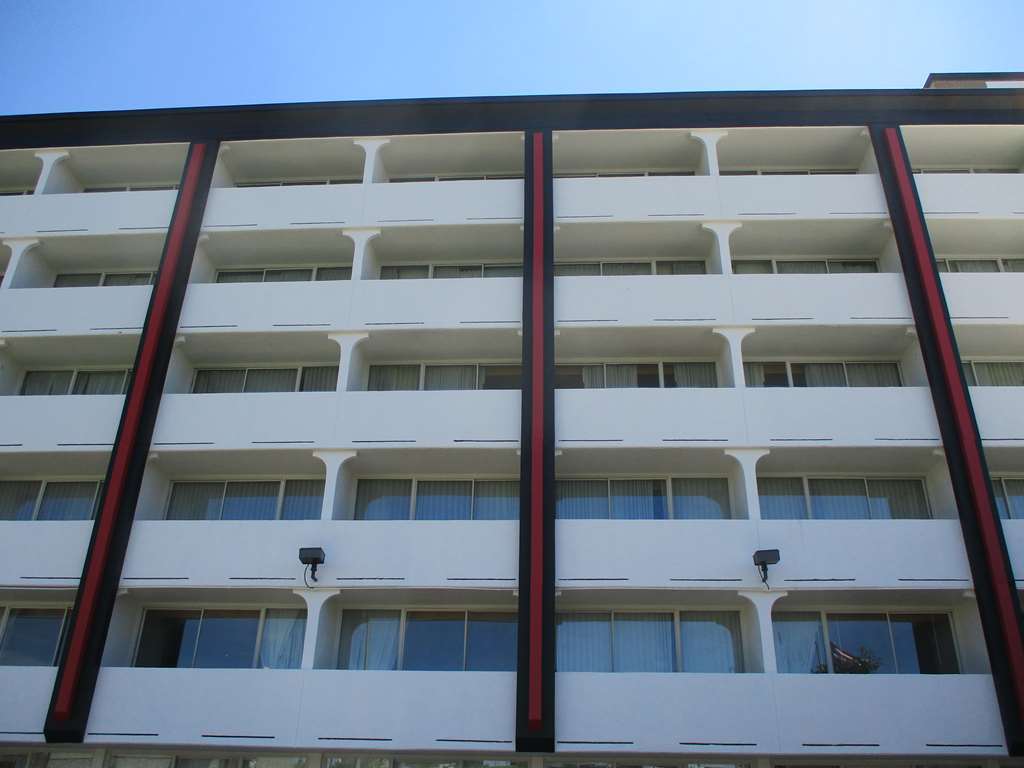 Best Western Plus Kansas City Sports Complex Hotel Exterior foto