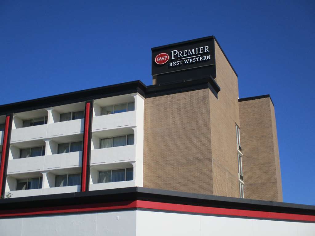 Best Western Plus Kansas City Sports Complex Hotel Exterior foto